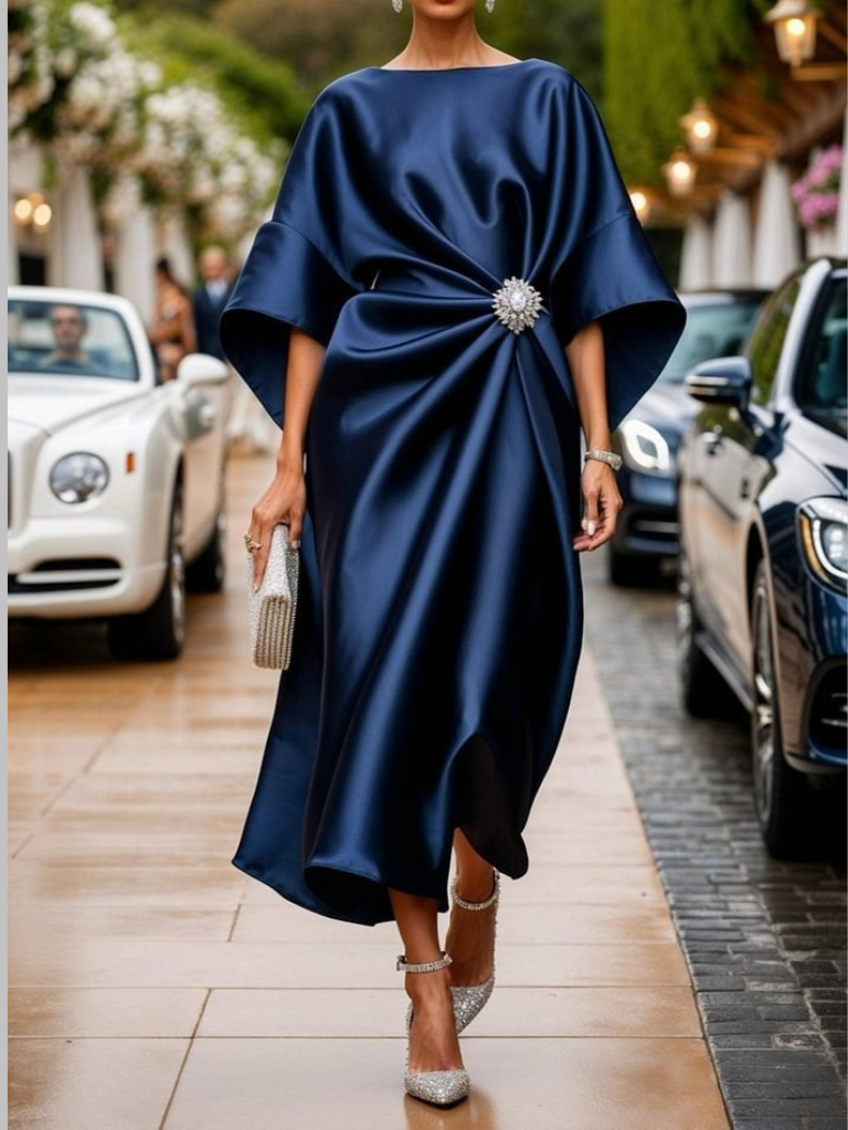 Aurelia - Satin elegance dress