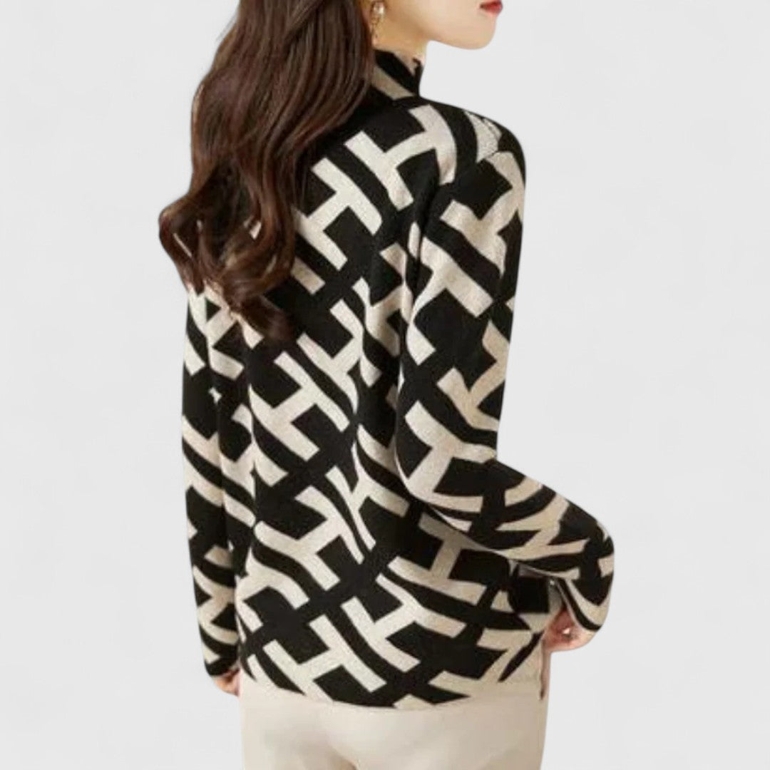 Coralie - Elegant Sweater