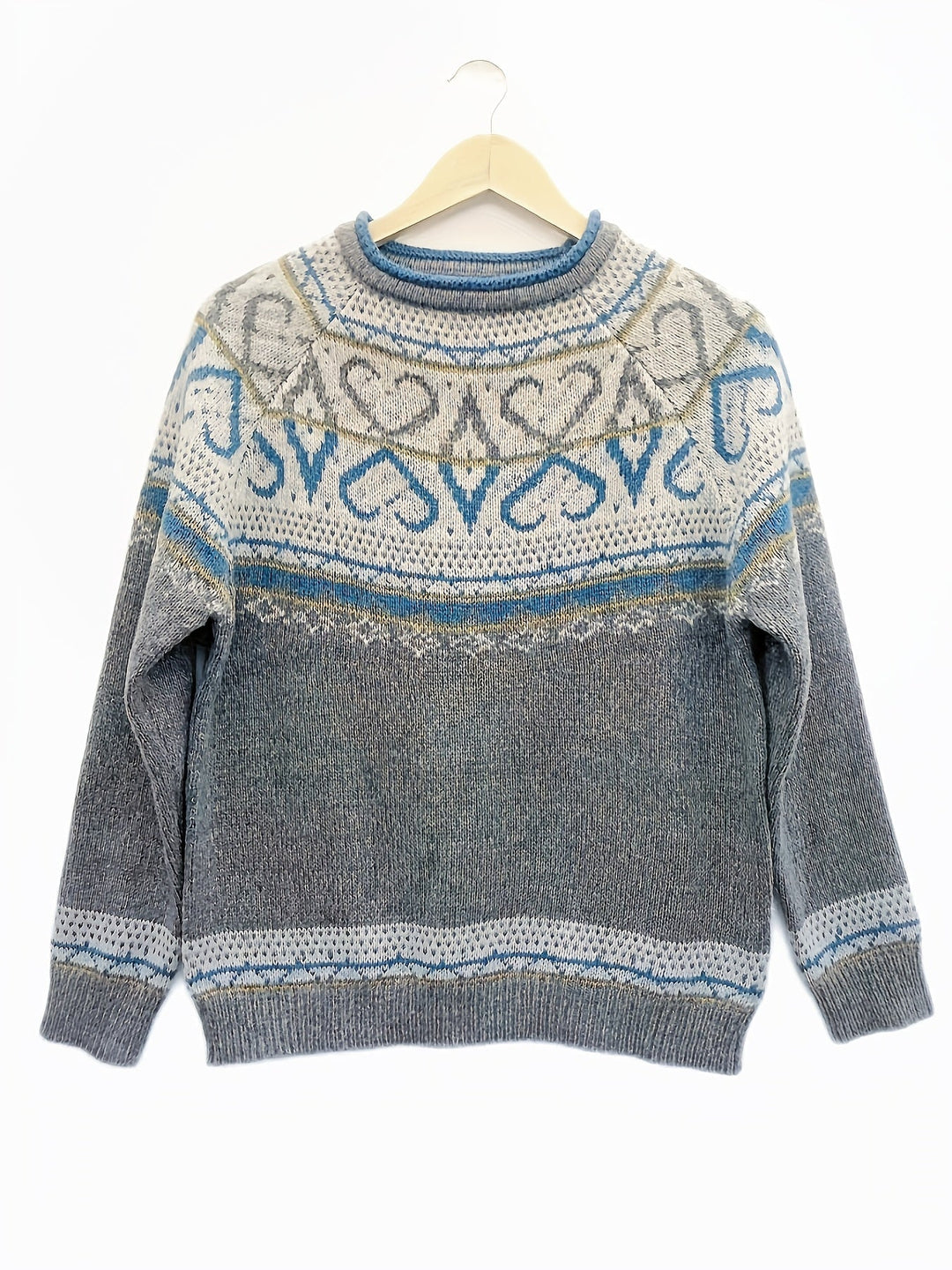 Evelina - Elegant and Warm Nordic Sweater for Winter