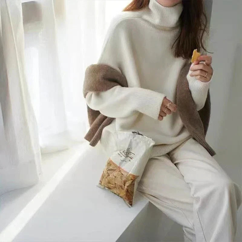 Violette - Cashmere Turtleneck Sweater
