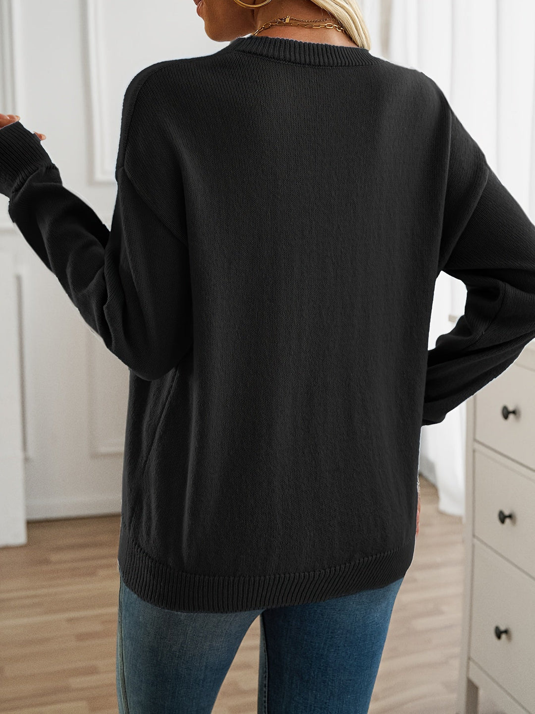 Edith - Long Sleeve Crew Neck Sweater