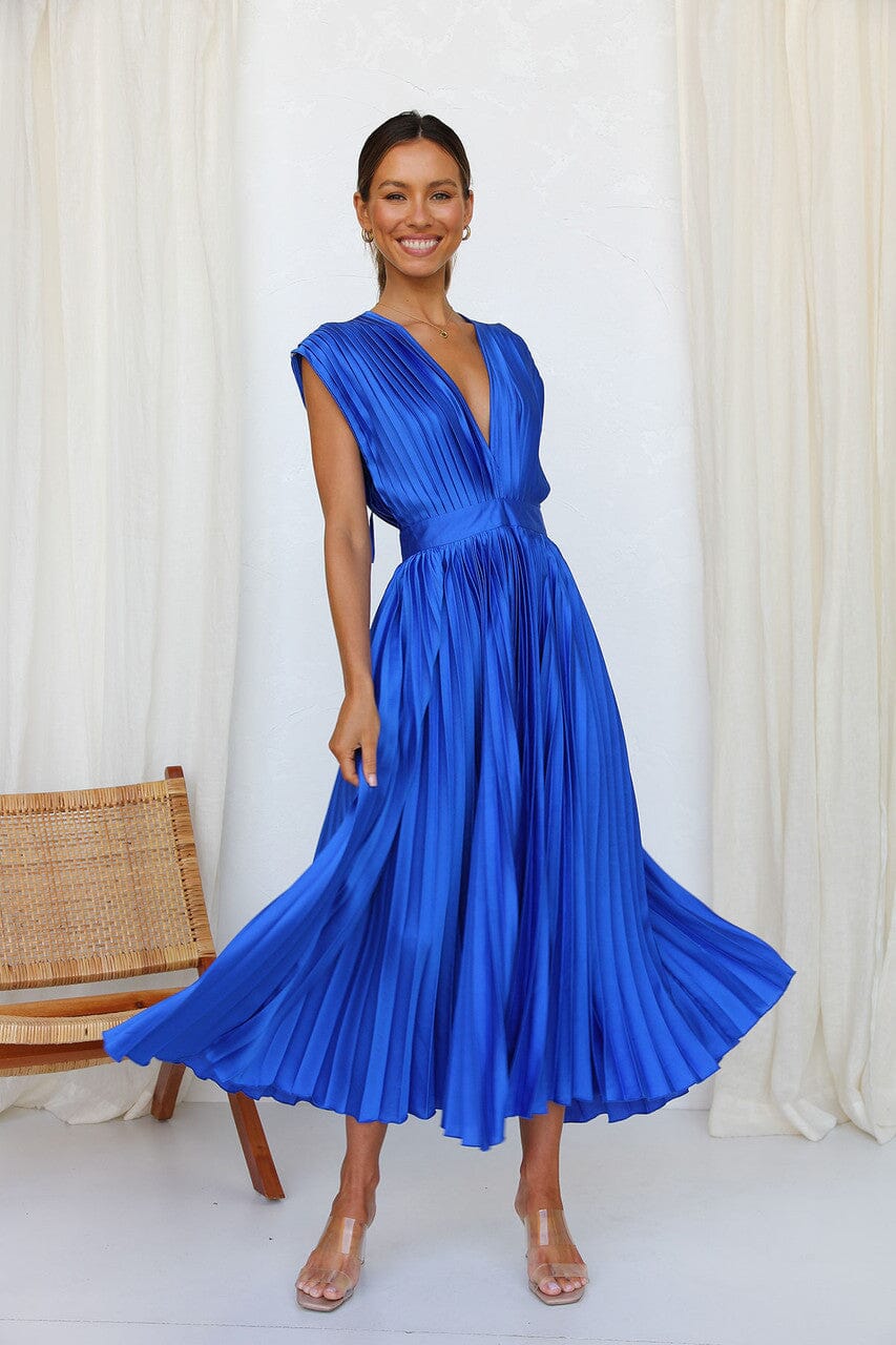 Chloe - Elegant Midi Dress