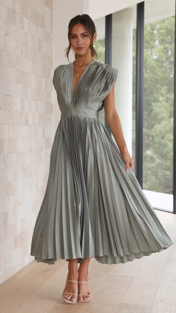 Chloe - Elegant Midi Dress