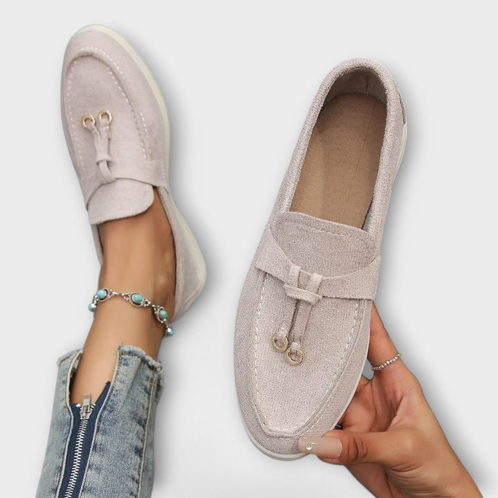 Indira - Elegant Loafers