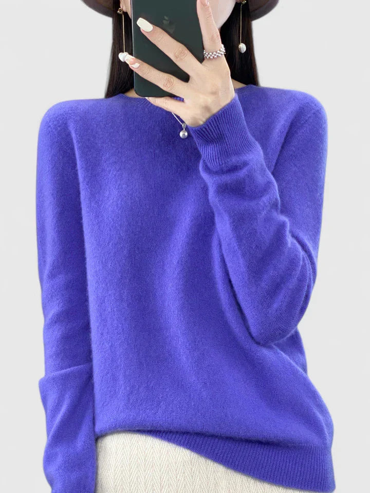 Isleen - Comfortable Sweater