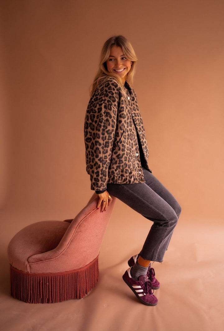 Claire - Bold Style Jacket with Leopard Print