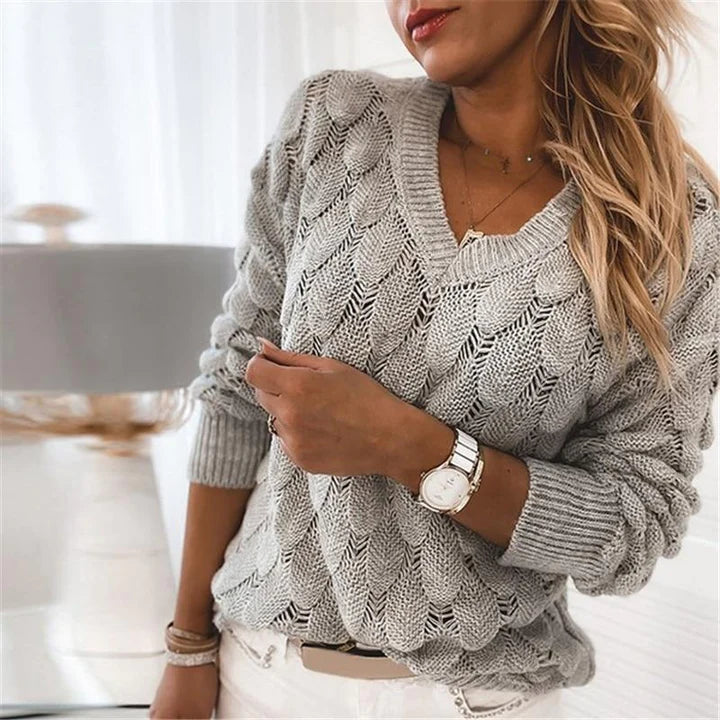 Etta - Pullover with V-Neck