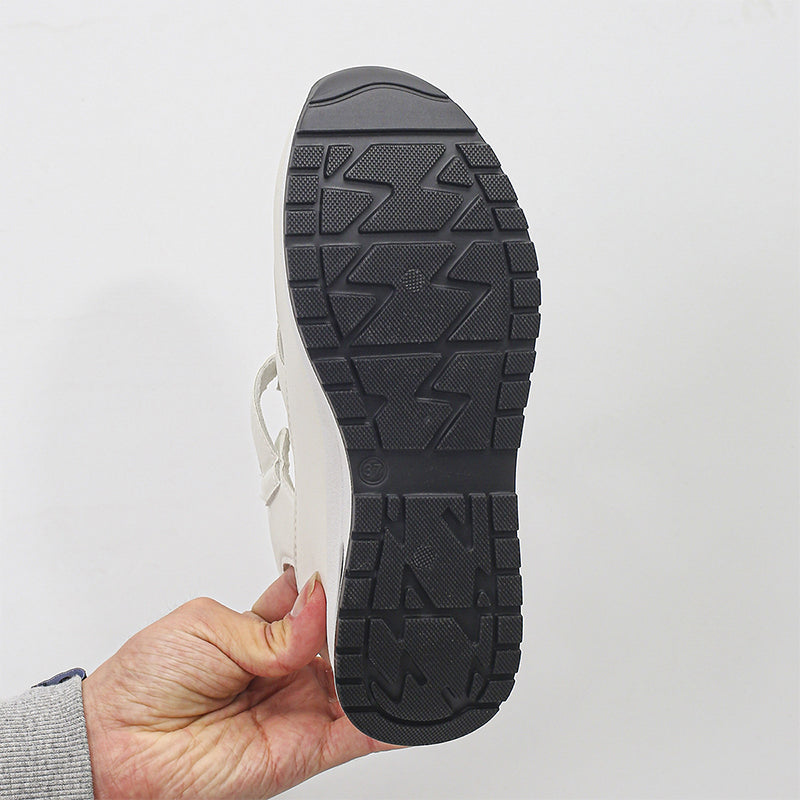 Bonnie - Closed-Toe Sneaker Sandals