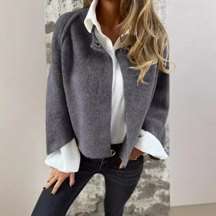 Nova - Timeless Coat with Round Neck